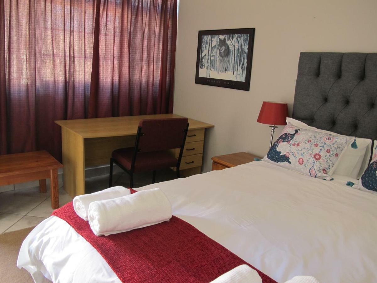 Field'S Rest Bed & Breakfast Port Elizabeth Exterior photo
